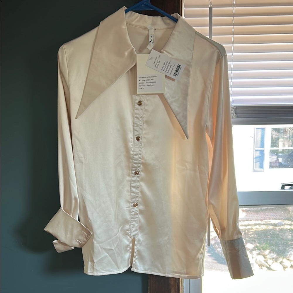 Elegant Cream women’s shirt